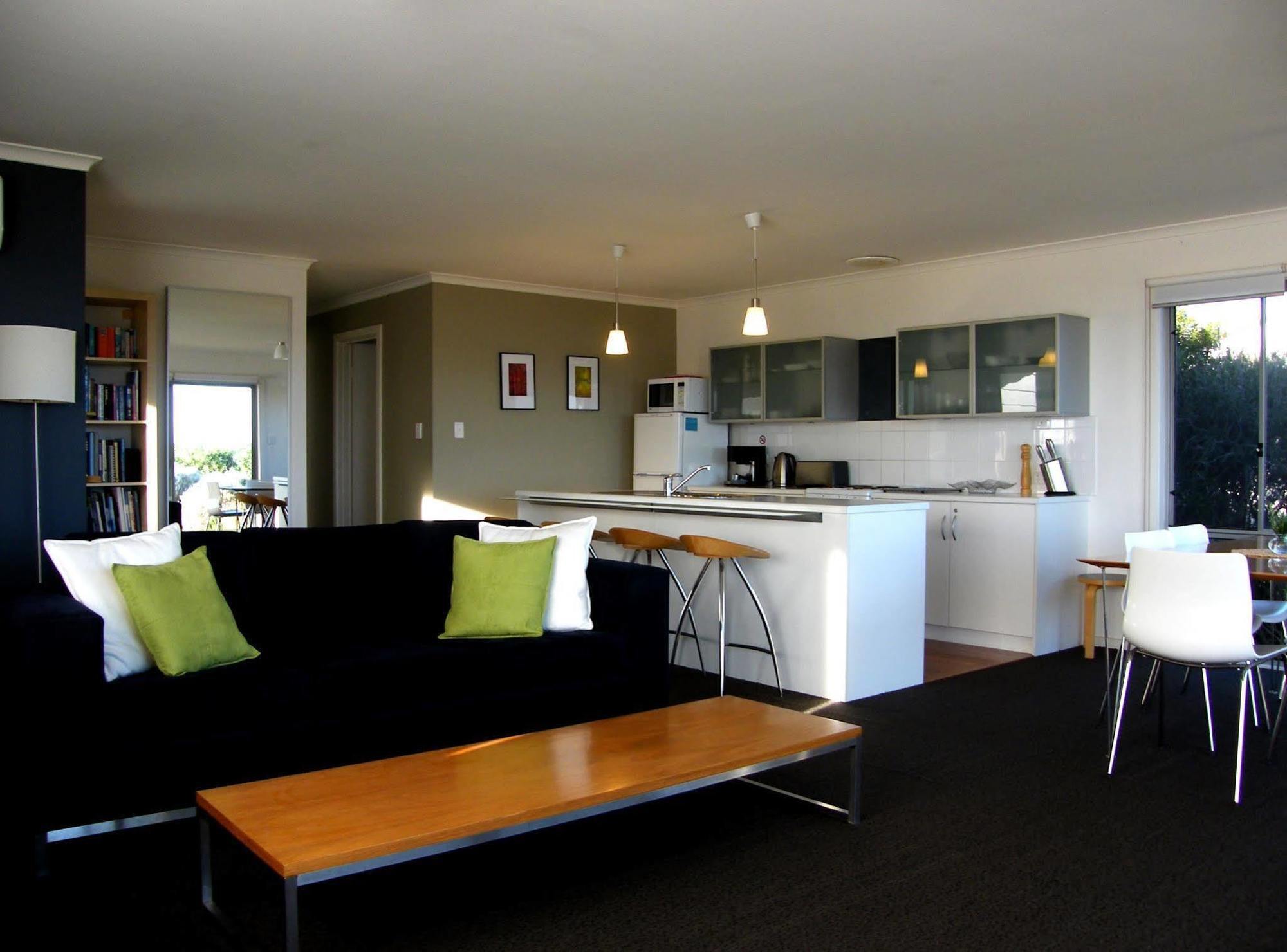 فيلا Coorong Waterfront Retreat Meningie المظهر الخارجي الصورة