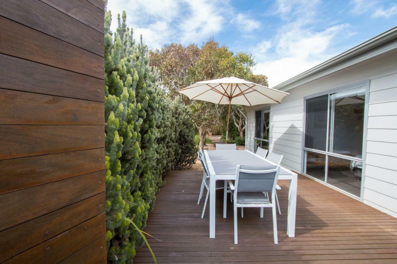 فيلا Coorong Waterfront Retreat Meningie المظهر الخارجي الصورة